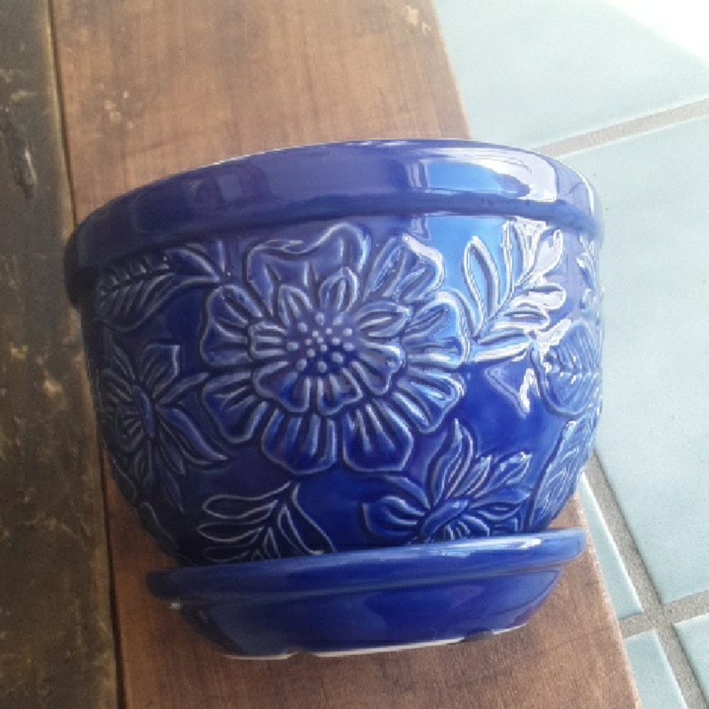6 Inches Wide 5 Inches High Blue Floral Ceramic Planter